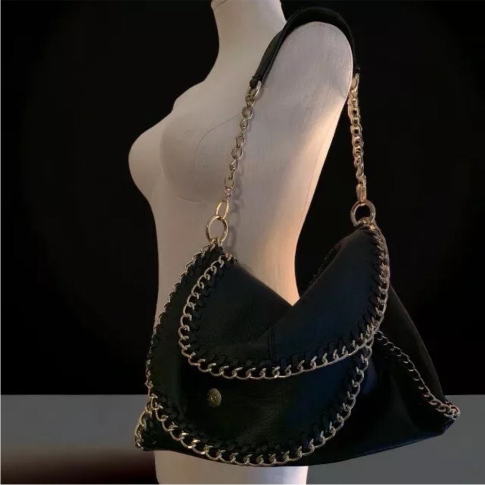 NWOT BY YOKI Beautiful Soft Black Vegan Leather Handbag Purse | Chain Accent